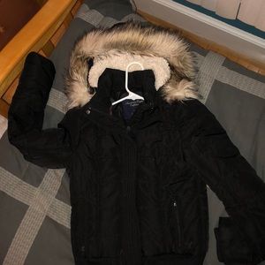 American Eagle puff jacket